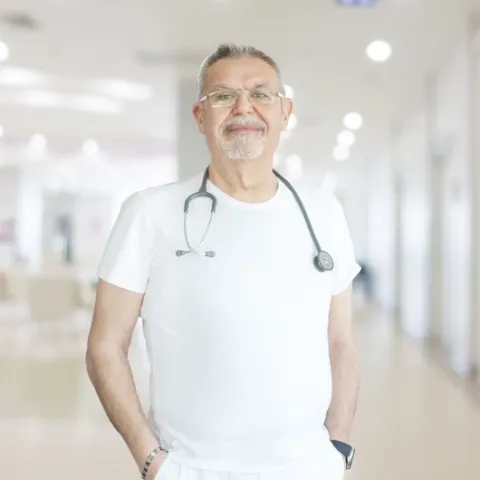 DR. UĞURCAN ÜSTÜNDAĞ