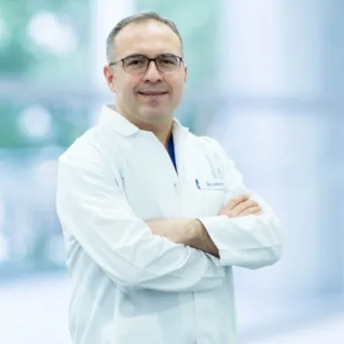 Op. Dr. DOÇ. DR. EMRE İNÖZÜ