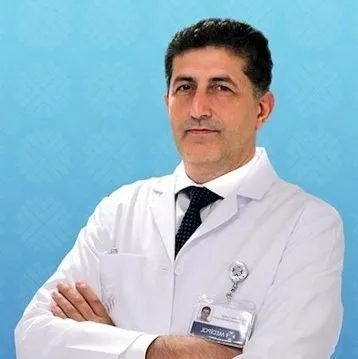 Dos. Dr. EMİR CANTÜRK