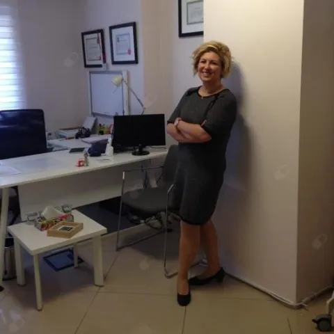 PROF. DR. MERAL ŞEN