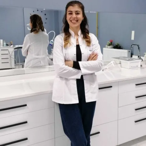 DT. ÖZNUR KELEŞ