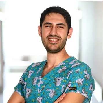 UZM. DT. BERKEHAN AYKANAT