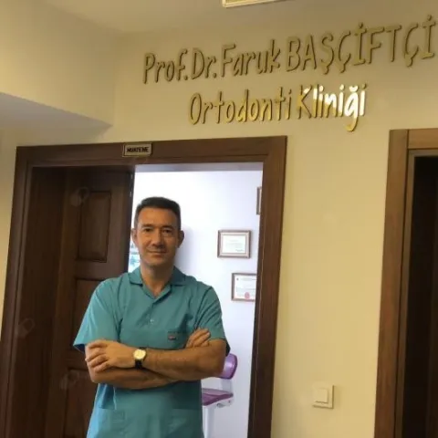 PROF. DR. FARUK AYHAN BAŞÇİFTÇİ