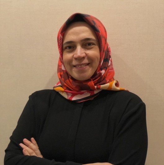 SAADET İŞERİ SAADET İŞERİ