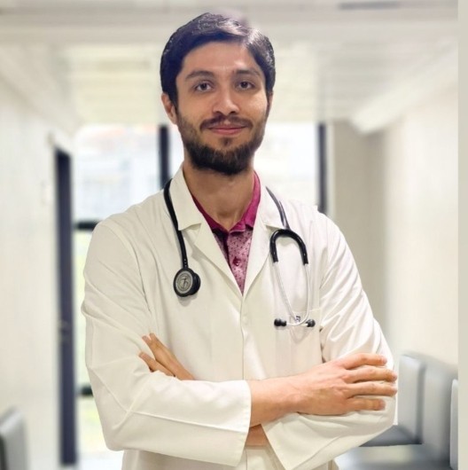 Chir. Dr. ONUR ÖZENER