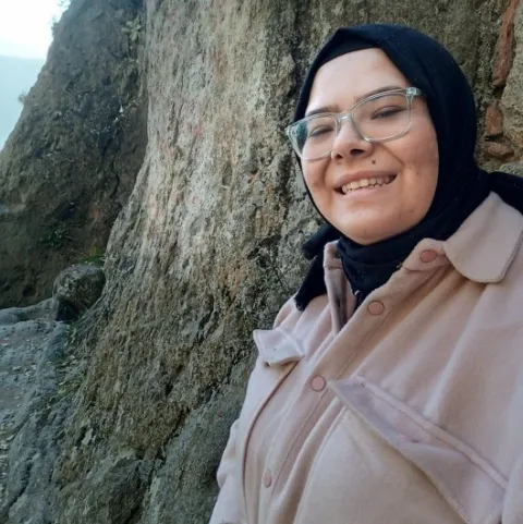 DKT. BEYZA DEMİREZEN