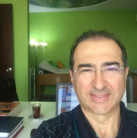 UZM. DR. MUSTAFA TUNGA