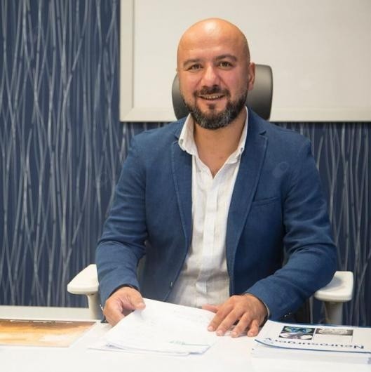 Cərrah Dr. GÖKHAN SERBES