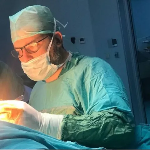 OP. DR. TOLGA YENER