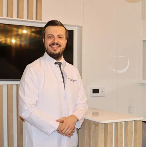 UZM. DT. MUSTAFA ONUR ŞENGEZER