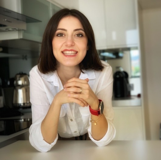 UZM. DYT. MERVENUR AYAZ