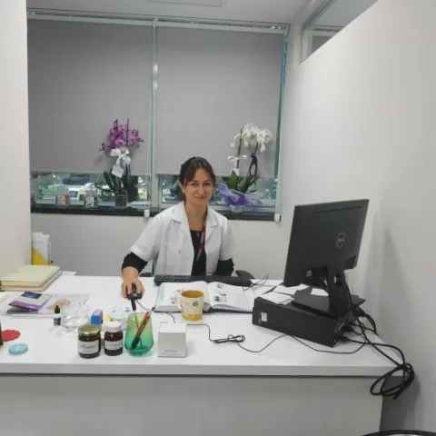 DR. HARİKA TERCAN