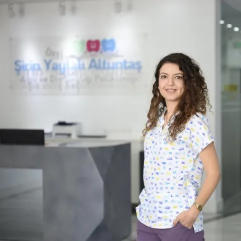 UZM. DT. GİZEM GENÇ DANIŞMAN