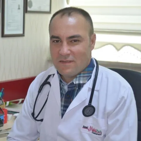 UZM. DR. AHMET İBRAHİMOĞLU