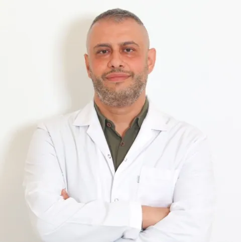 UZM. DR. CEM KURT