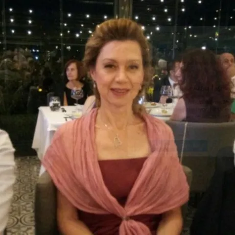 DT. YASEMİN AYDENİZ