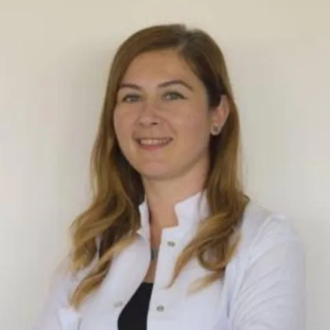 DR. DT. BAŞAK KAVAL