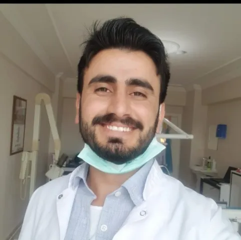 Diş hək. RIDVAN ESMER