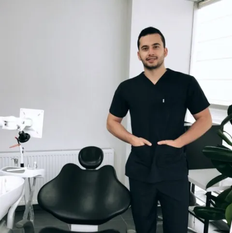 DT. YUNUS EMRE KÖKSAL