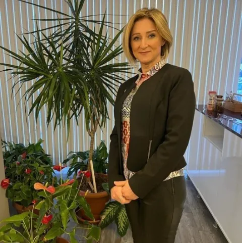 OP. DR. MEHTAP ŞENTÜRK ÇİÇEK