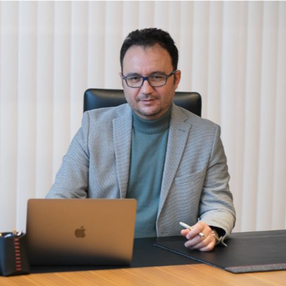 Uzm. Dr. AHMET SÜMEN