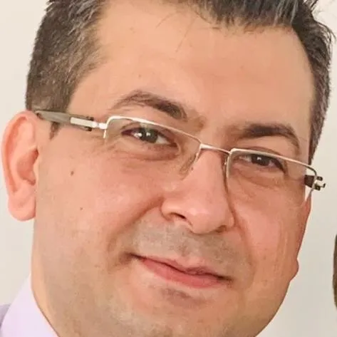 UZM. DR. ENDER CAN