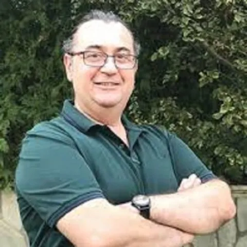 PROF. DR. ESAT KITER