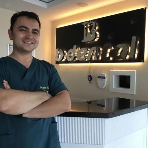 DR. DT. ÖZGÜR BAŞLARLI