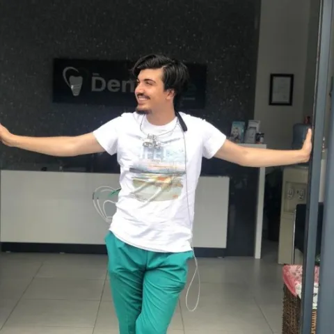 DT. MÜCAHİD FATİH METİN