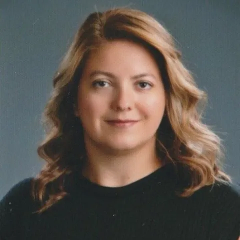 DR. SELEN KOCABIYIK
