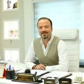 OP. DR. BÜLENT GÜRHAN KAHRAMAN