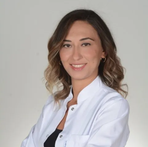 UZM. DR. SELEN BENGÜ ERDOĞAN GÜR