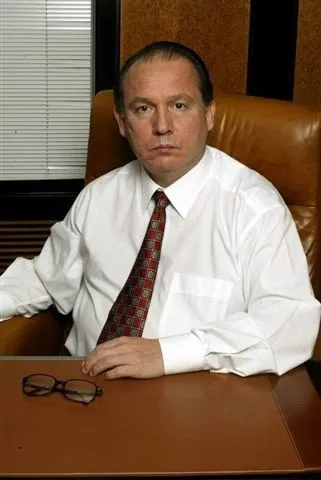OP. DR. ALİ TUĞRUL KADIOĞLU