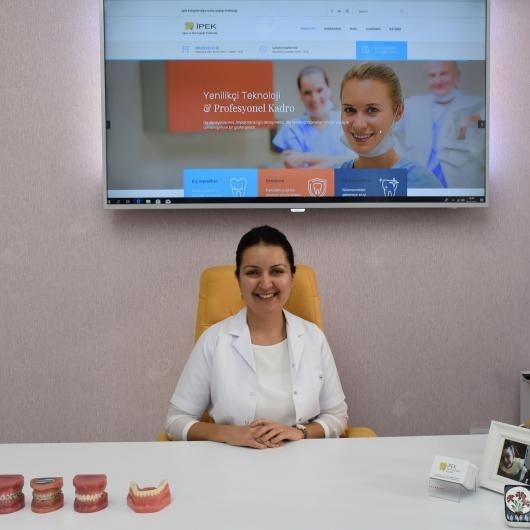 DR. DT. BURÇİN İPEK