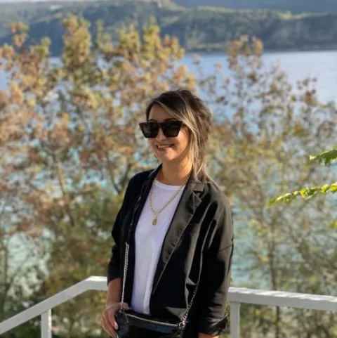 DKT. SELMA FERGAR