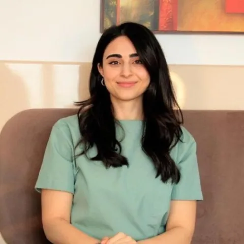 Diş hək. YAĞMUR MALKOÇ