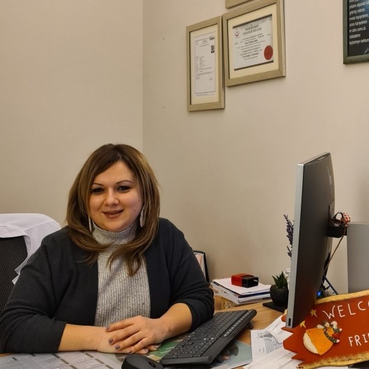 Spec. Dr. PINAR ERDOĞAN ÖZGÜR