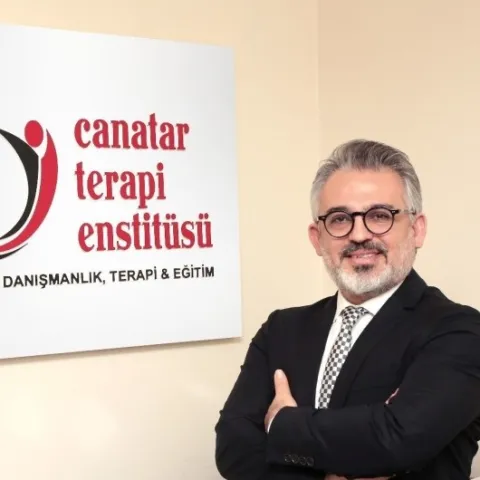 İxt. Dr. TANER CANATAR
