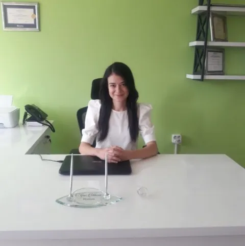 DYT. ELİFNUR TEKKEŞİN