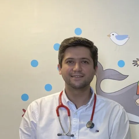 UZM. DR. AHMET İBRAHİM BEKTAŞOĞLU