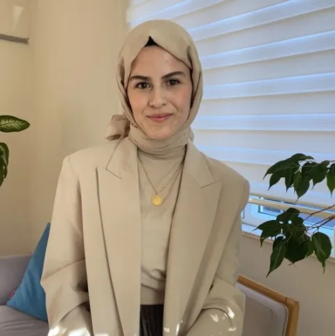UZM. KL. PSK. SÜMEYYE MERVE MADEN