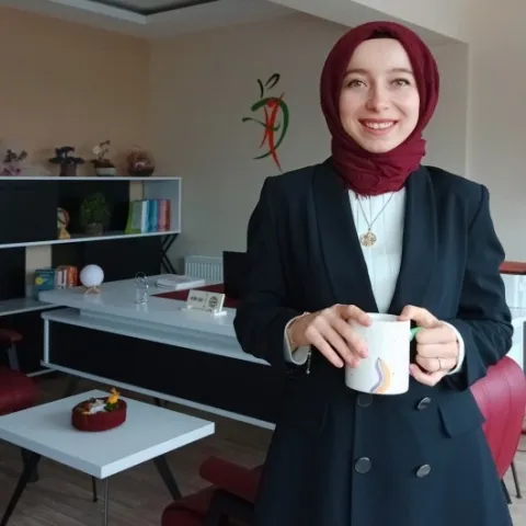 DYT. BÜŞRA DAĞLAR DURNA