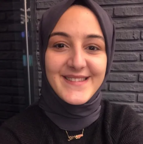 ERG. SÜMEYYE YAKUT