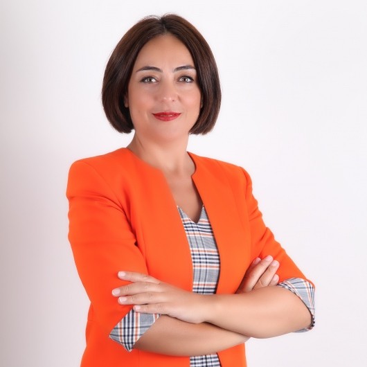 GÜLSÜN İCİK YILMAZ GÜLSÜN İCİK YILMAZ