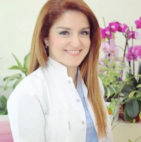 DR. DT. İREM SEYHAN UYARCAN