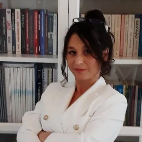 ÖZLEM KOÇ ÖZLEM KOÇ