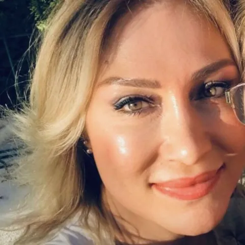 DT. HAKİKAT ÖZTÜRKCAN