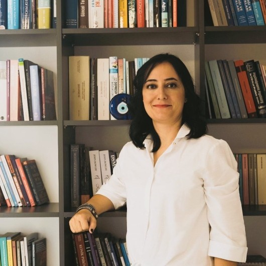 İxt. Dr. AYÇE ŞENER