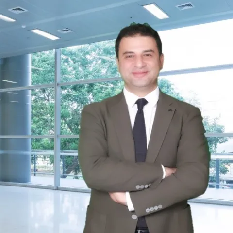 Cərrah Dr. FİKRET BEYAZ