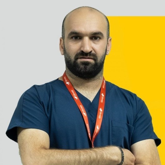 Cərrah Dr. ÜMİT YILMAZ
